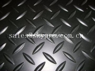 Customized Heavy Duty Nonslip Rubber Car Mats Smooth / embossed Surface