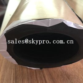 Ισχυρός συγκολλητικός ήχος ρόλων κάλυψης βουτυλικού λάστιχου εγγράφου της Kraft - απορροφώντας απόσβεση