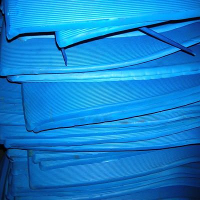 Ανθεκτικό και ελαφρύ αφρού φύλλο αφρού της EVA χρωμάτων Outsoles ανάμεικτο για τις παντόφλες σαγιονάρων/παραλιών